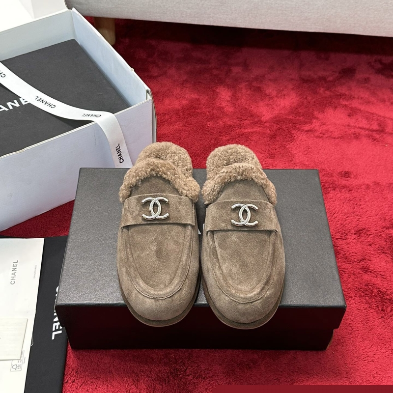 Ch*el slippers